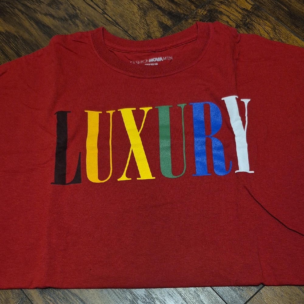 Fashion Nova Red Luxury Graphic Tee